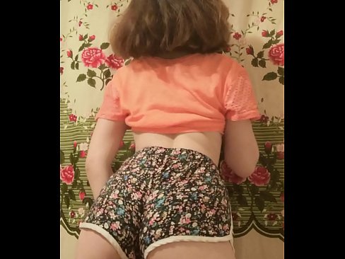 ❤️ Sexy jong baba wat haar kortbroek op kamera uittrek ️❌ Fokvideo op af.ixiporn.ru ❤