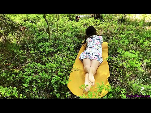 ❤️ Vreemdeling op Tinder masturbeer my poes en naai passievol in die bos ️❌ Fokvideo op af.ixiporn.ru ❤