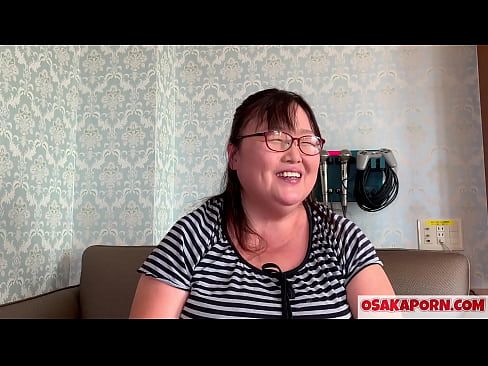 ❤️ Vet Japannese ma wys haar groot tiete en geniet 'n seksspeelding. ’n 51-jarige Asiatiese ma praat oor haar seksuele ervaring. Yukiko 1 OSAKAPORN vetterige milf ️❌ Fokvideo op af.ixiporn.ru ❤