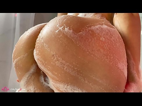 ❤️ Donkerkop masturbeer poes met vibrator tot intense orgasme in stort ️❌ Fokvideo op af.ixiporn.ru ❤