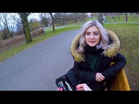 ❤️ Sluk 'n vreemdeling se warm kom vir geld - blowjob in the park deur Eva Elfie ️❌ Fokvideo op af.ixiporn.ru ❤